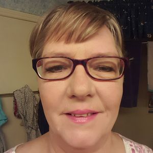 Meet your Posher, Janet